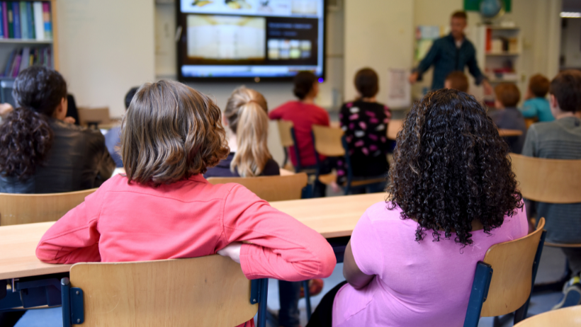 Detachering in het onderwijs: dé oplossing voor personeelstekorten!