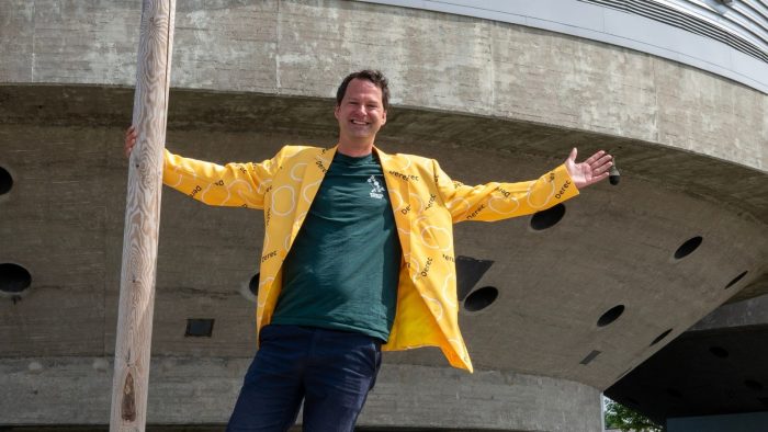Evert begeleidt Leerkrachten van Morgen: ‘Als zowel de leerkracht als de school blij is, dan weet ik: missie geslaagd.’