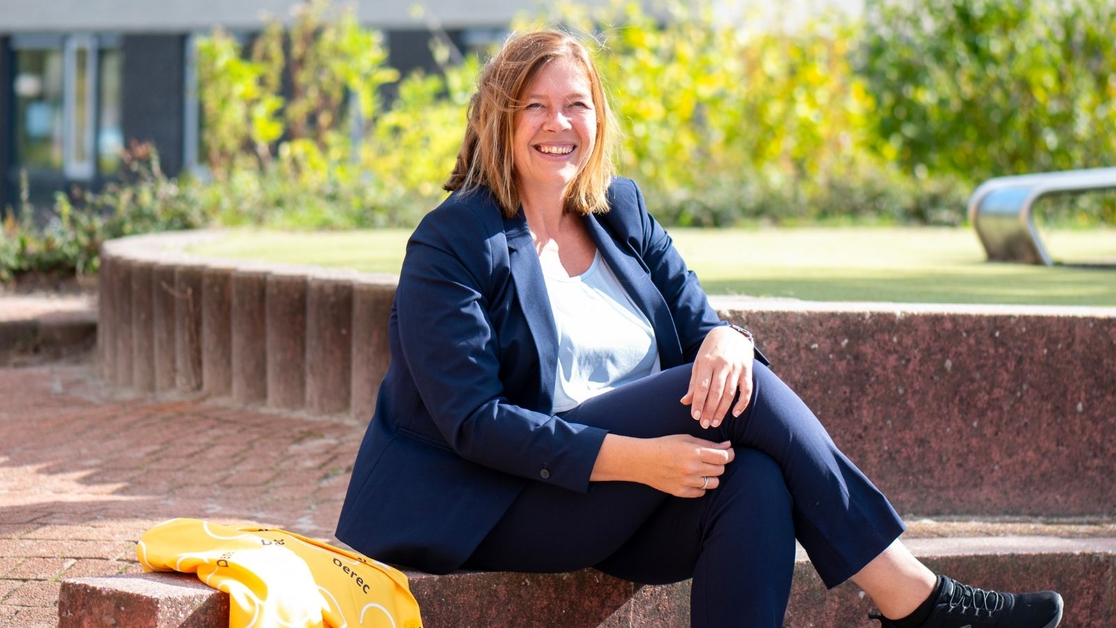 Hoeveel uur is fulltime in het onderwijs?