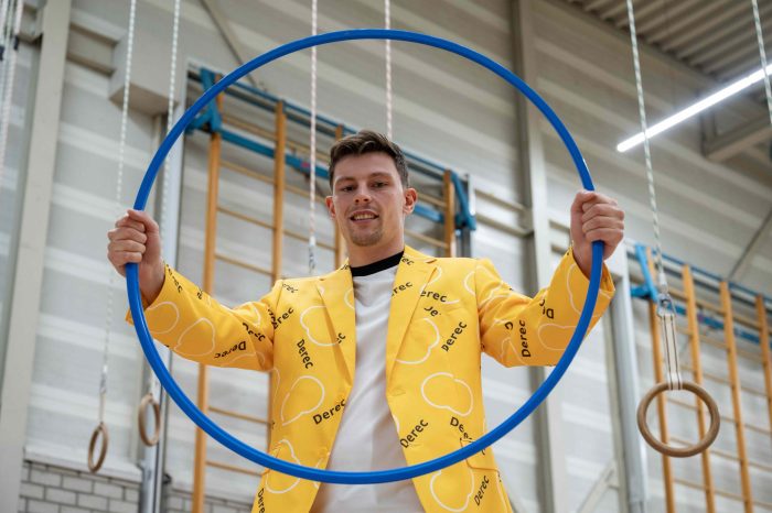 Mathijs is gymleraar op een ‘bijzondere school’ in Zandvoort: ‘Die lach op hun gezicht is waar je het voor doet’