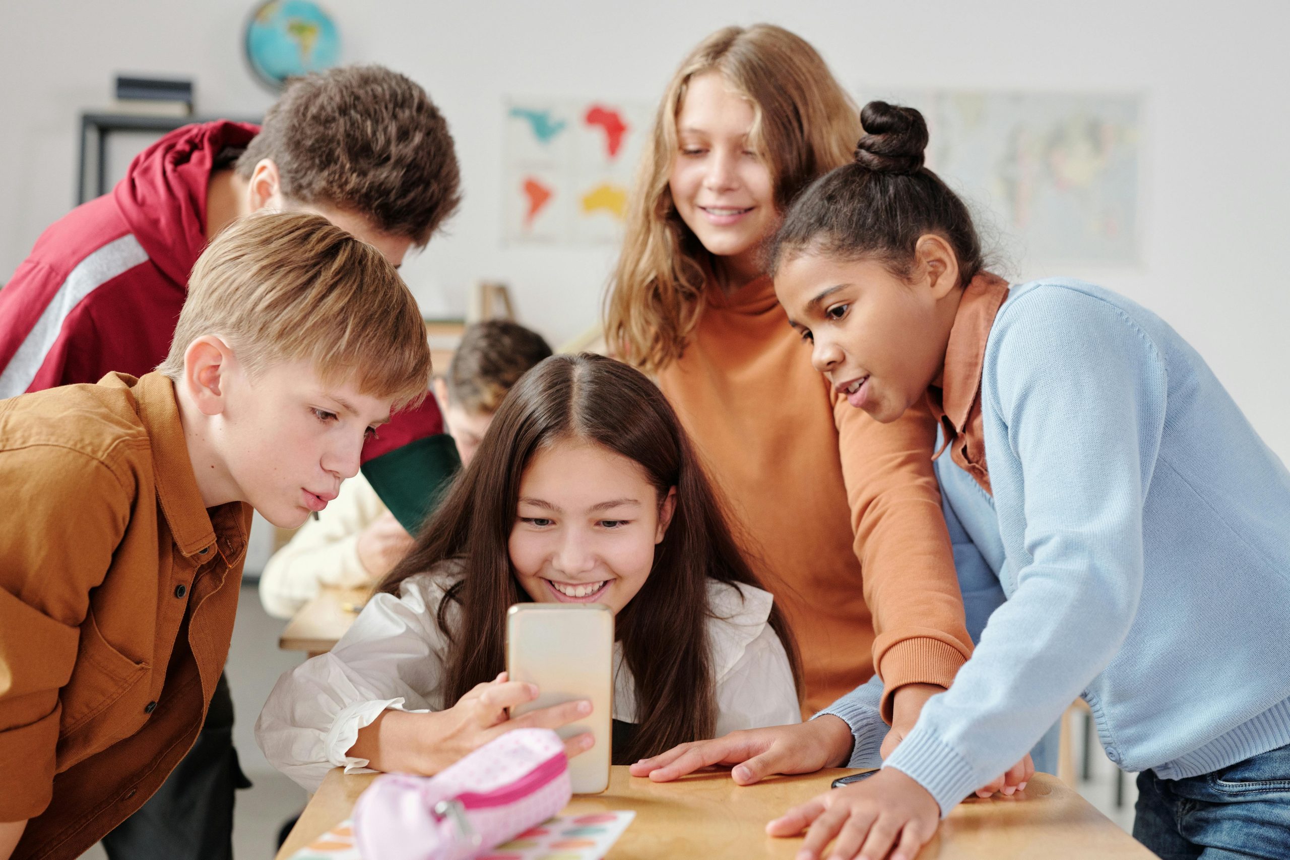 Hoe je social media op een leuke en leerzame manier kunt inzetten in de klas